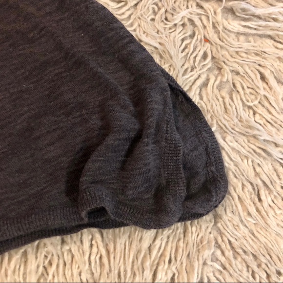 Asymmetric BOHO Knit Top - Picture 4 of 5